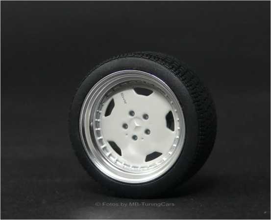 1:18 Mercedes 300 CE 124 AMG Felgensatz inkl. Bremsscheiben